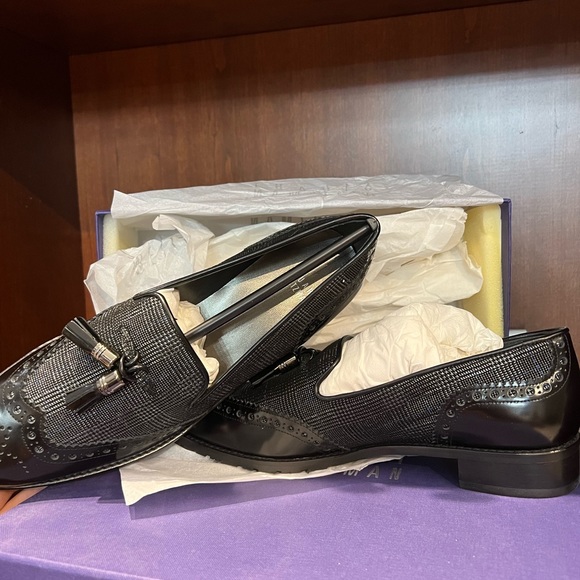 Black Loafers - Picture 4 of 4